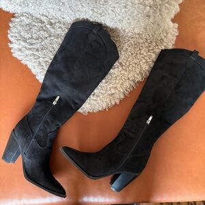 Black Knee-High cowboy Boots